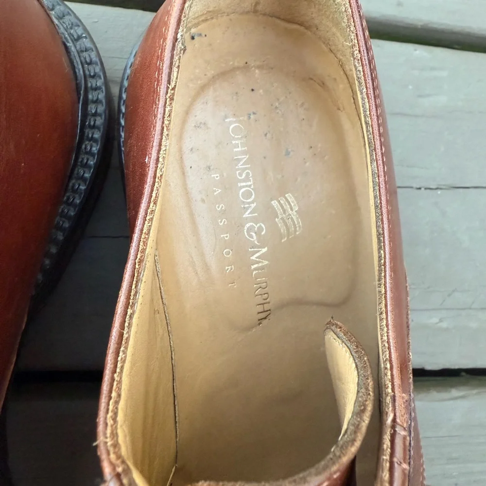Johnston & Murphy | Passport leather oxfords